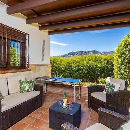 In Big Garden Fantastic Pool *