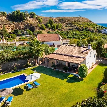 Villa In Big Garden Fantastic Pool Nerja